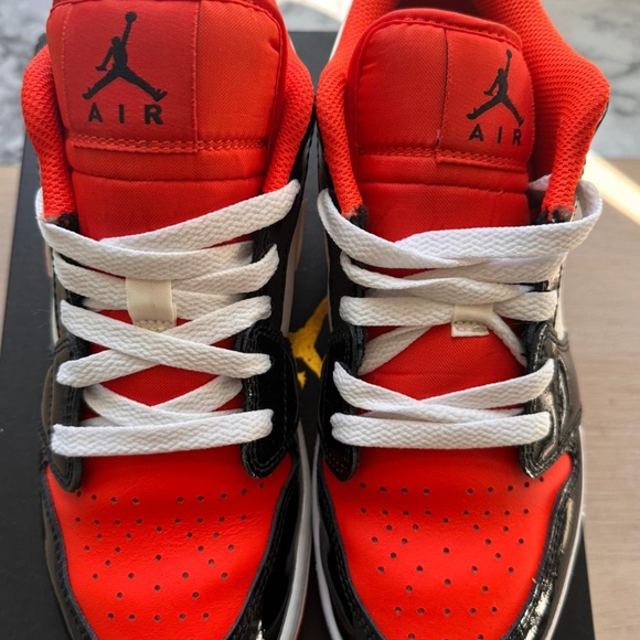 Air Jordan 1 LOW ** special addition - Picture 2 of 5